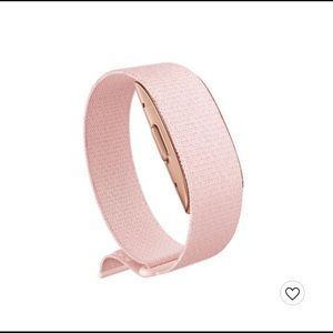 ⭐️PRICE DROP⭐️ Amazon Halo Band: Blush + Rose Gold Size M